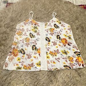 Floral Tank top XL